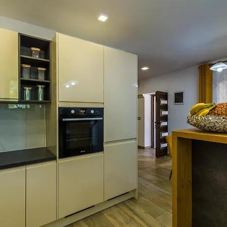 Villa Perini Šajini